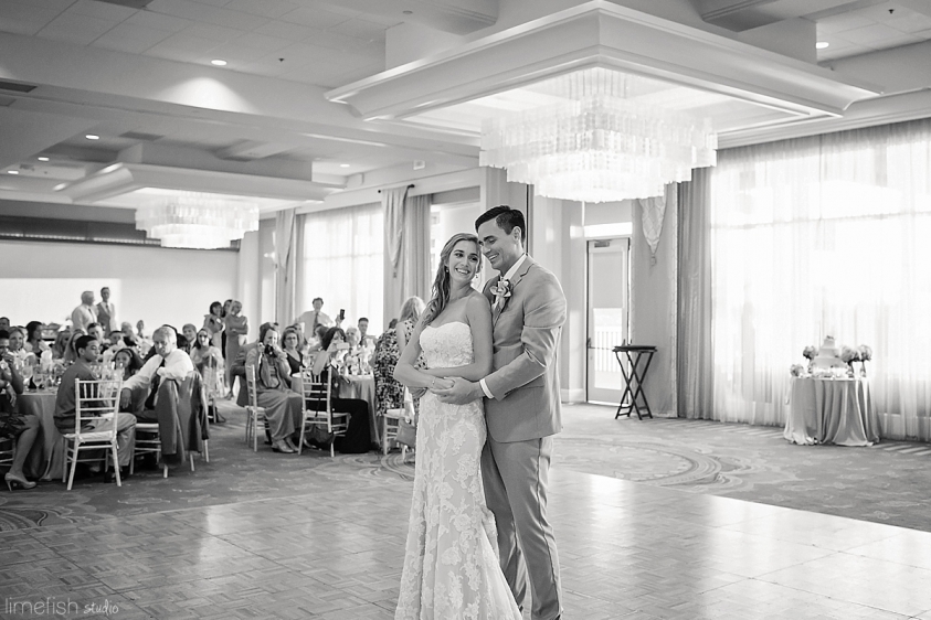 2015-Paradise-Point-Resort-San-Diego-Wedding-Limefish-Studio-Photography-_0053